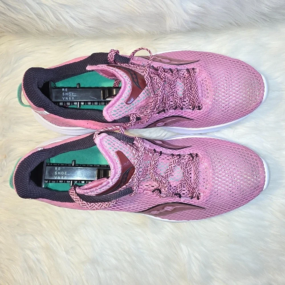 Women's Running Shoes - Size 9.5 - Saucony Kinvara 14 Peony/Sprig S10823-25
